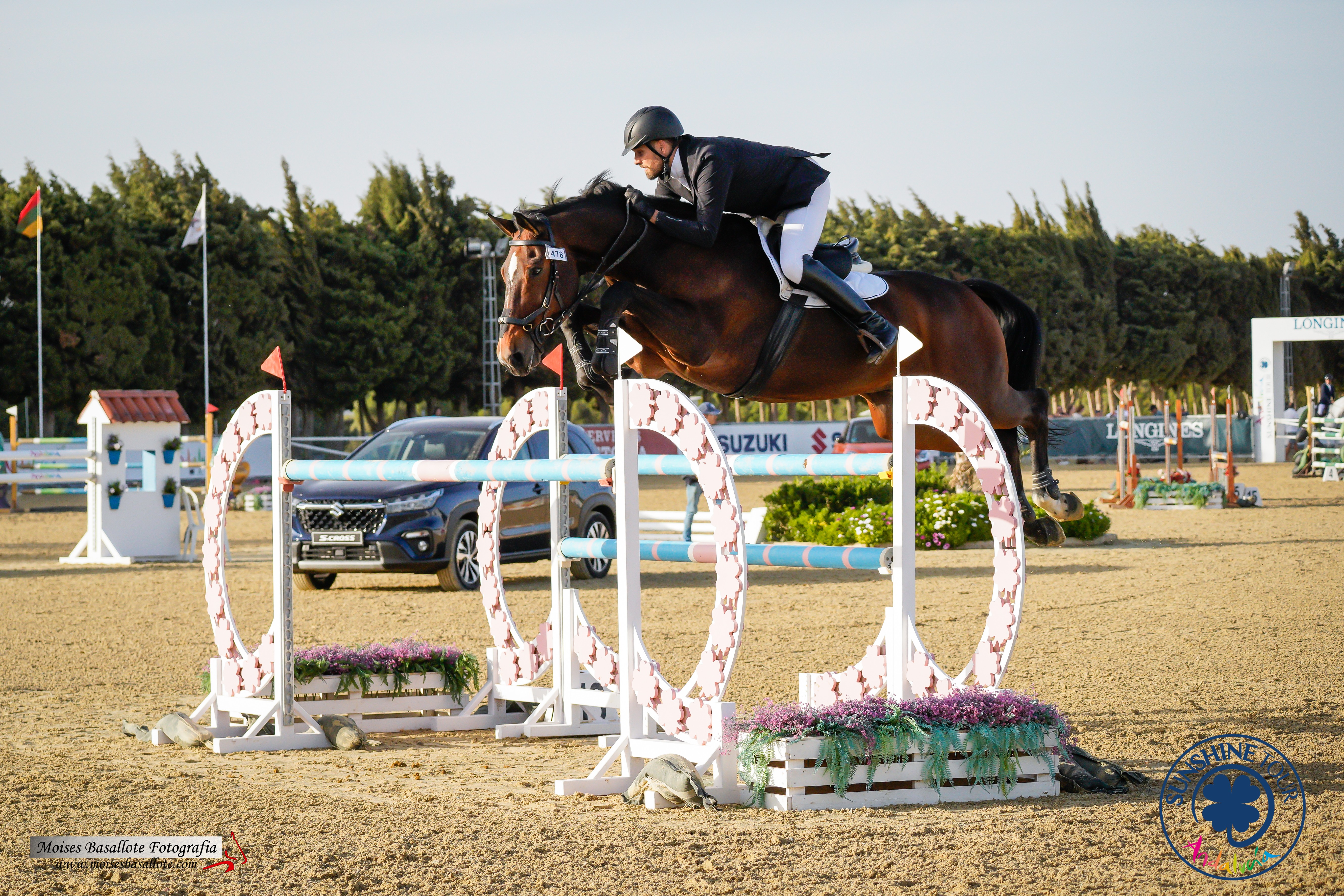 Buen tono de los jinetes navarros en el Campeonato de España de Saltos